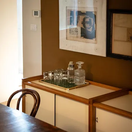 Апартаменты Di Design Con Giardino *