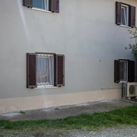 Di Design Con Giardino Apartment
