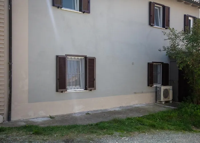 Di Design Con Giardino 아파트